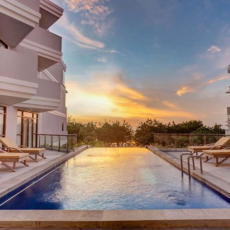 Wyndham Garden Kuta Beach Bali Kuta Lombok Exterior foto