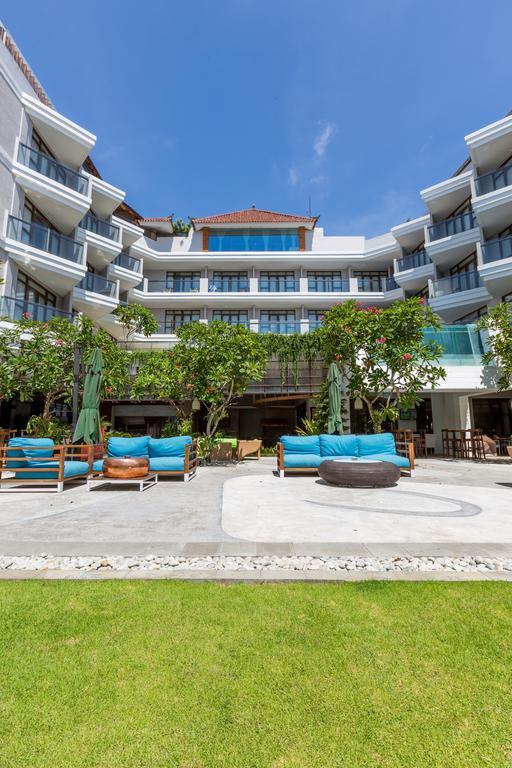 Wyndham Garden Kuta Beach Bali Kuta Lombok Exterior foto