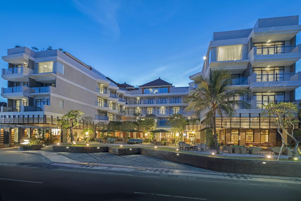 Wyndham Garden Kuta Beach Bali Kuta Lombok Exterior foto
